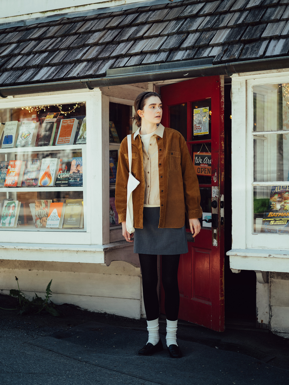long shirt style model image