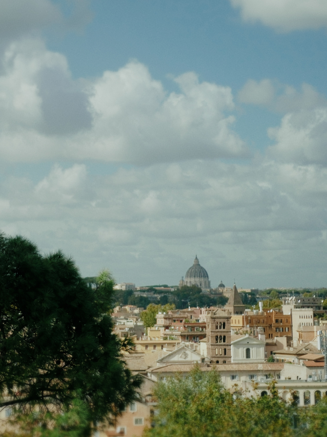 movie of linen in roma