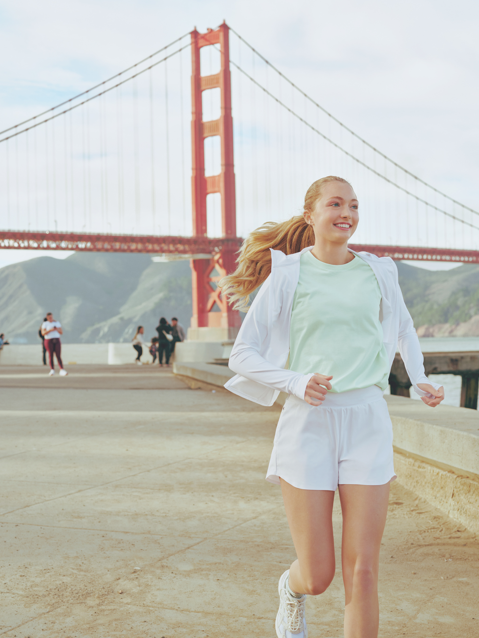 Ấn phẩm LifeWear | Trang phục thể thao đa năng nổi bật trên những con dốc ở San Fran | UNIQLO VN