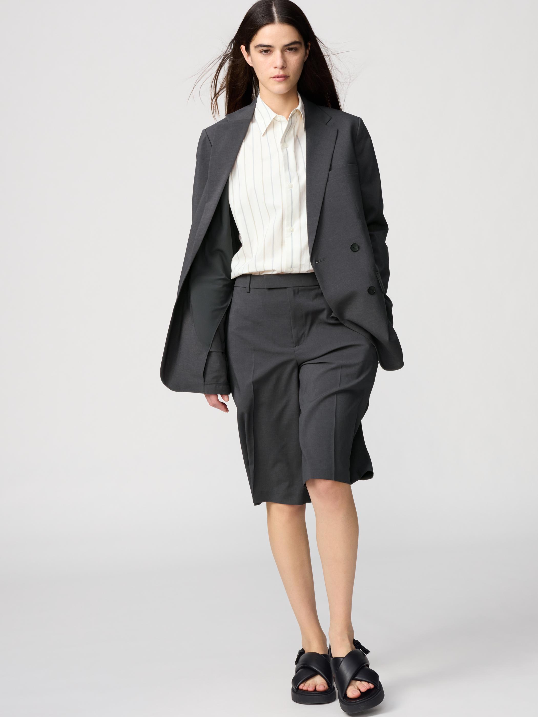 WOMEN Miracle Air BERMUDA SHORTS (UNIQLO : C)