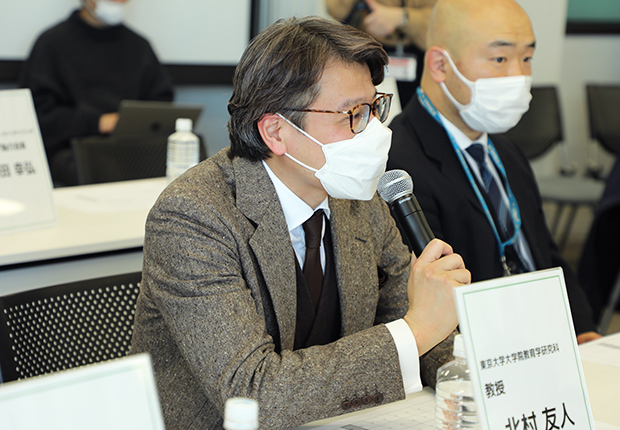 審査員からの質疑