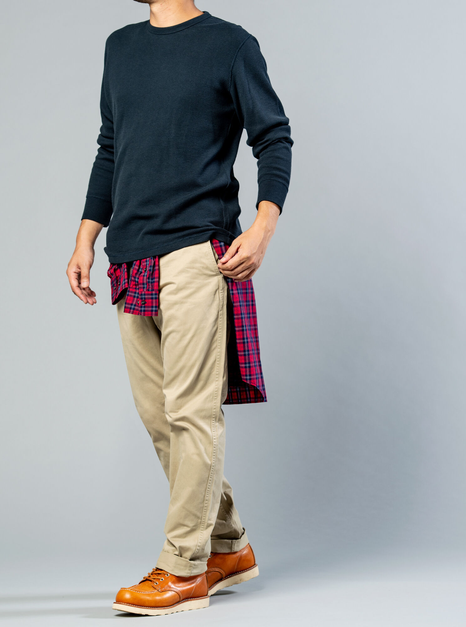僕らの声がカタチに 一枚でサマになる秋の主役tシャツ Uniqlo Today S Pick Up
