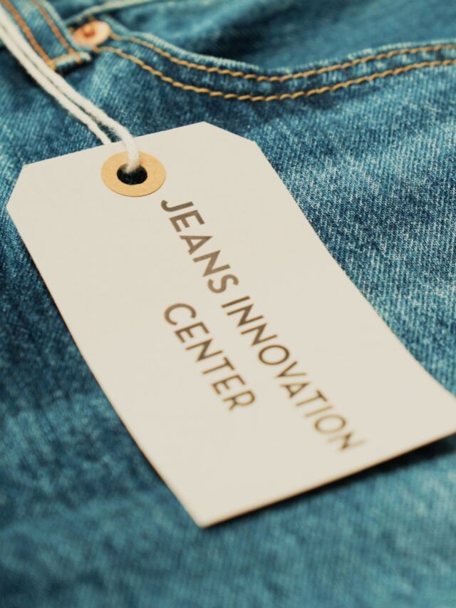 世界中のあらゆる人の毎日に、理想のジーンズを。