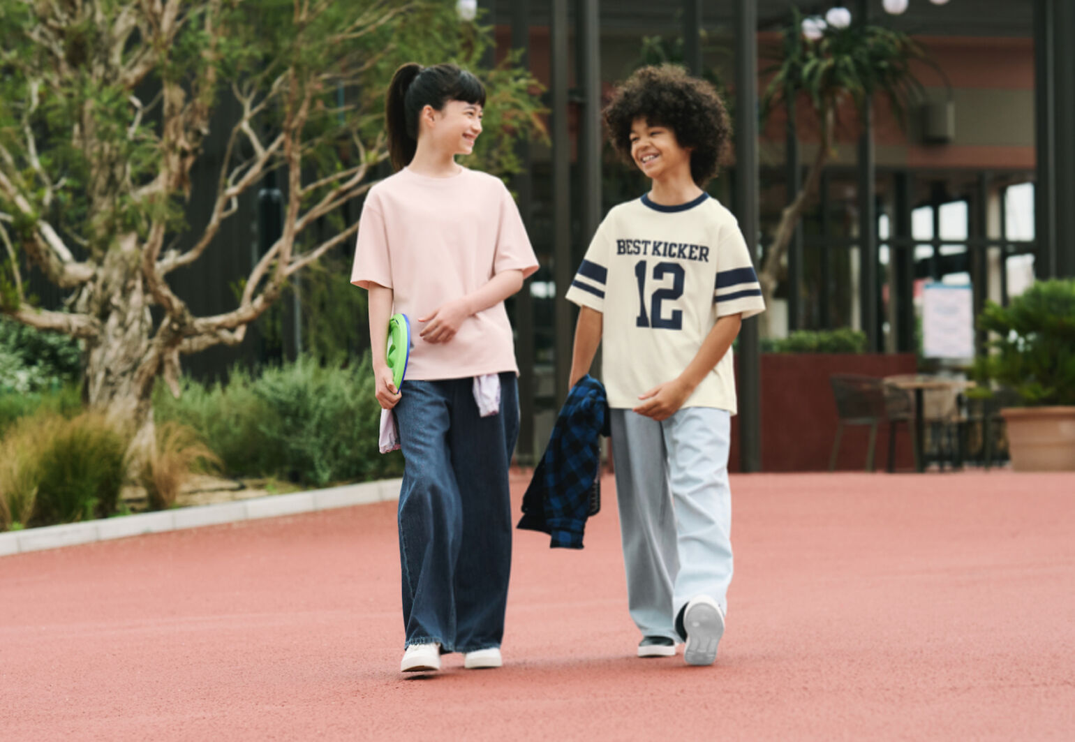 ワイドフィットジーンズ