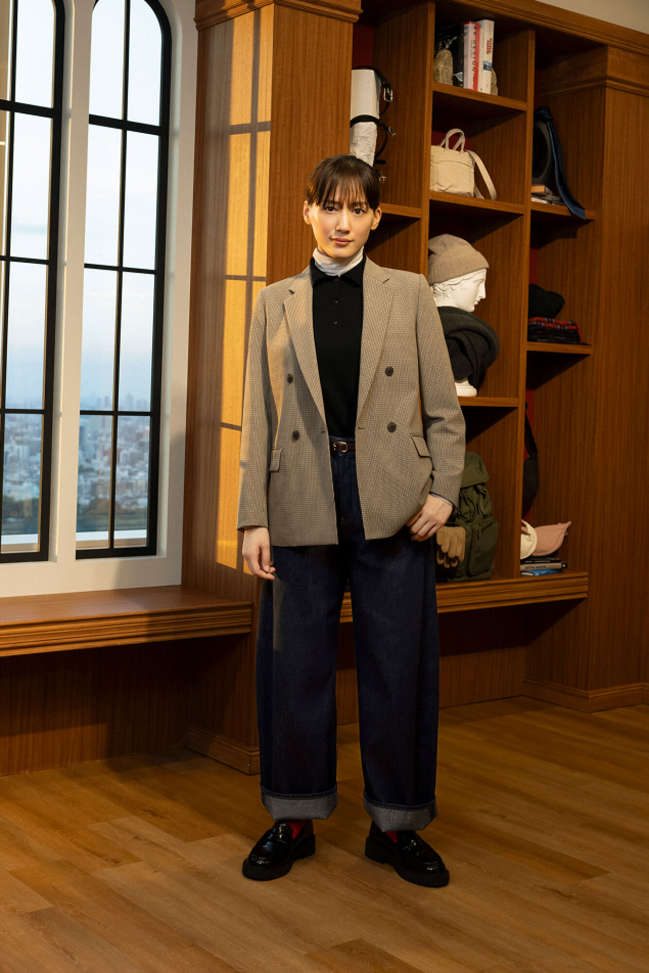 LifeWearスペシャルアンバサダー、綾瀬はるかさんが今季も来場