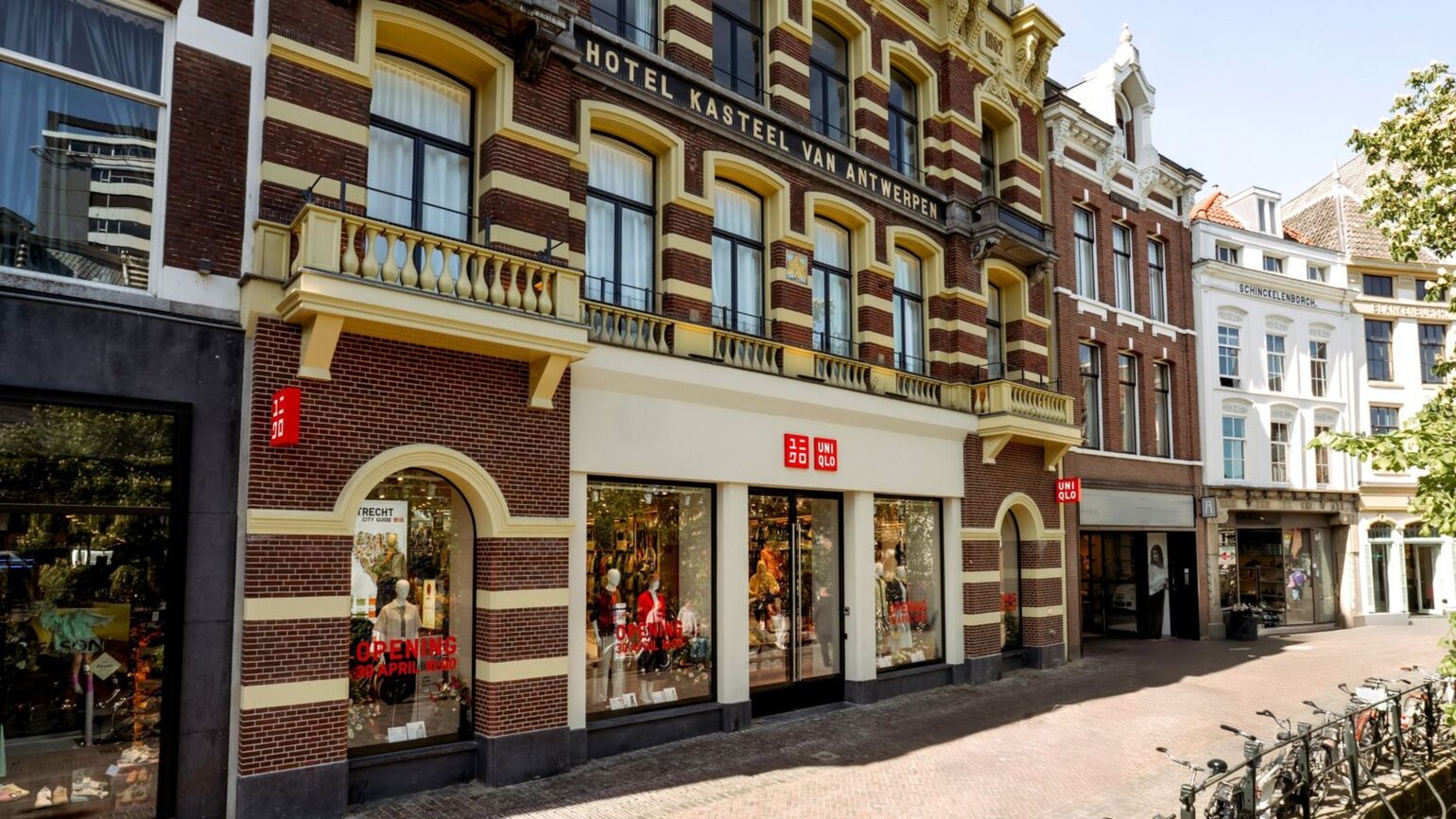オランダの歴史都市ユトレヒトに初出店。中世の面影を残す運河沿いに地域とつながる店舗がオープン