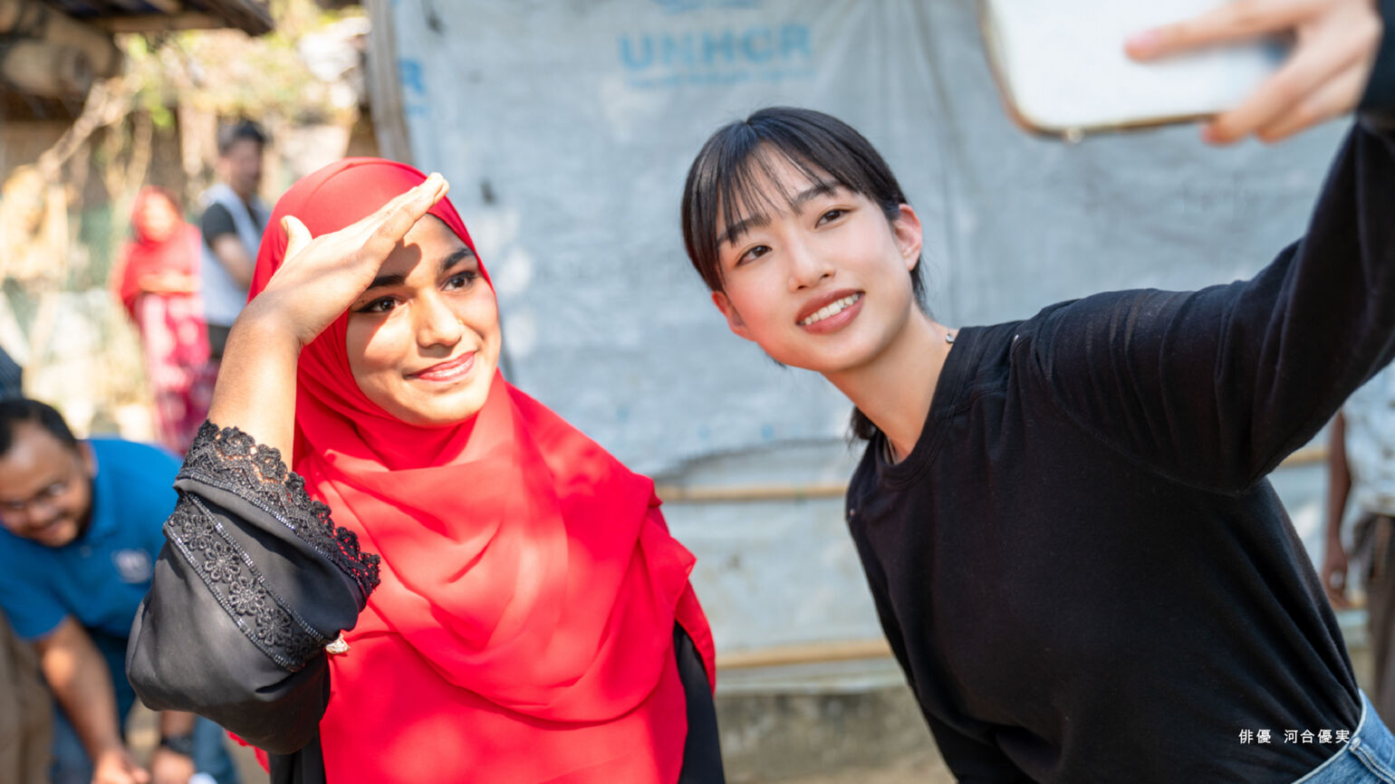 俳優・河合優実さんとともに、花で届ける難民支援「UNIQLO FLOWER×世界難民の日 チャリティキャンペーン」