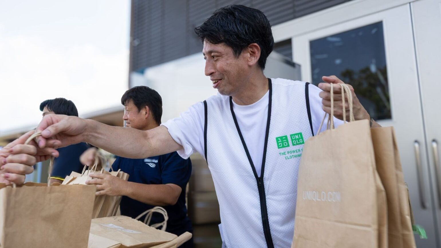 「服のチカラ」を熊本の被災地へ