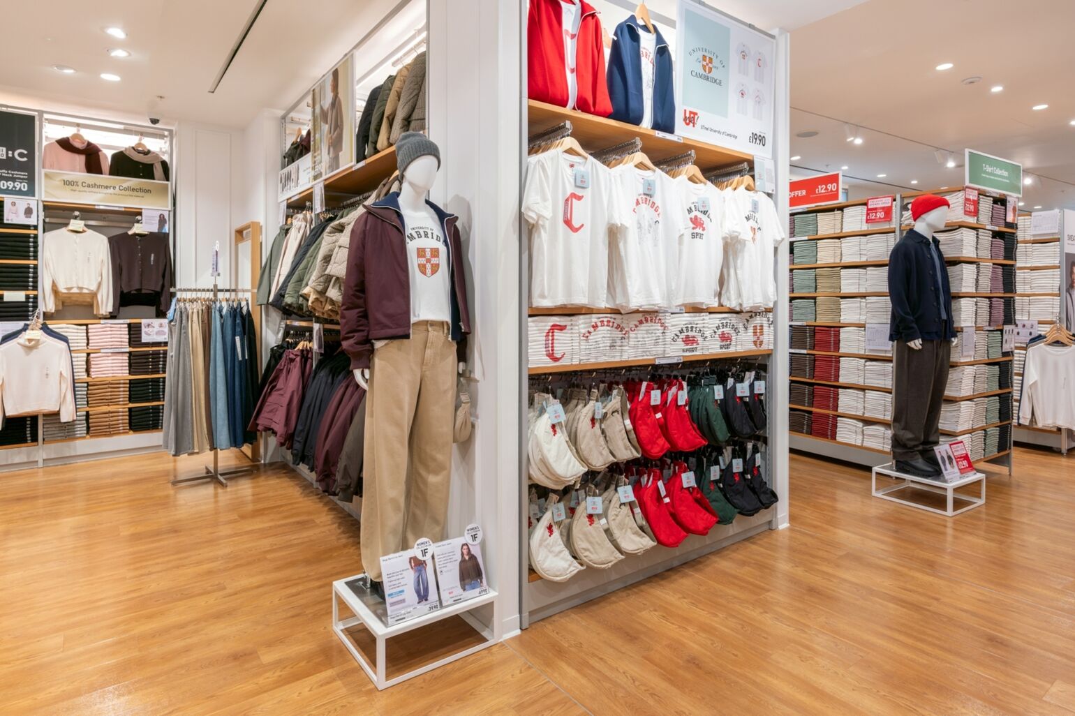 ケンブリッジ大学とのコラボレーション商品