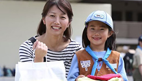 ユニクロとボーイスカウトによる子ども服回収プロジェクト