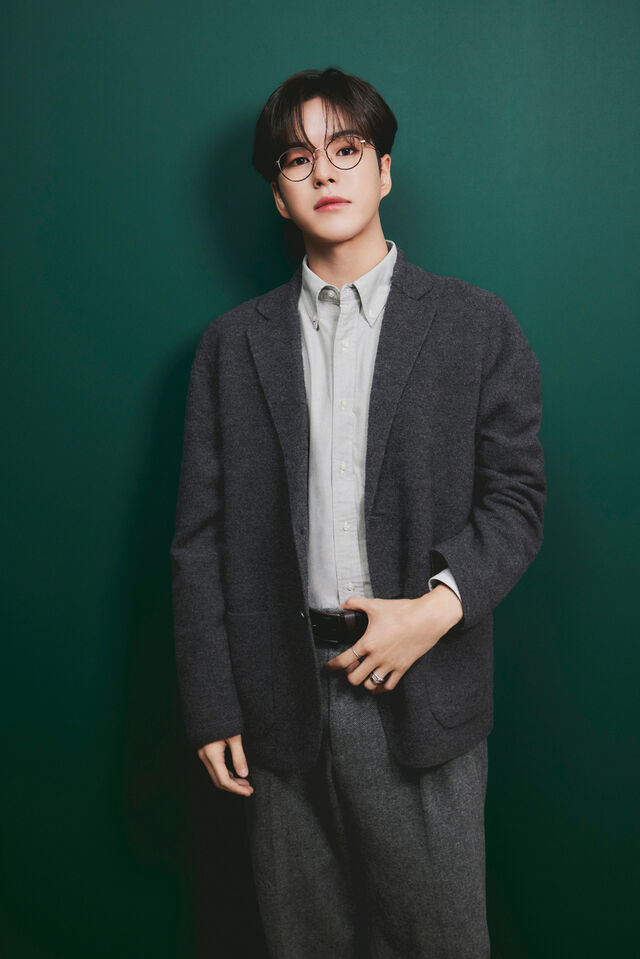 YOON JAE HYUK