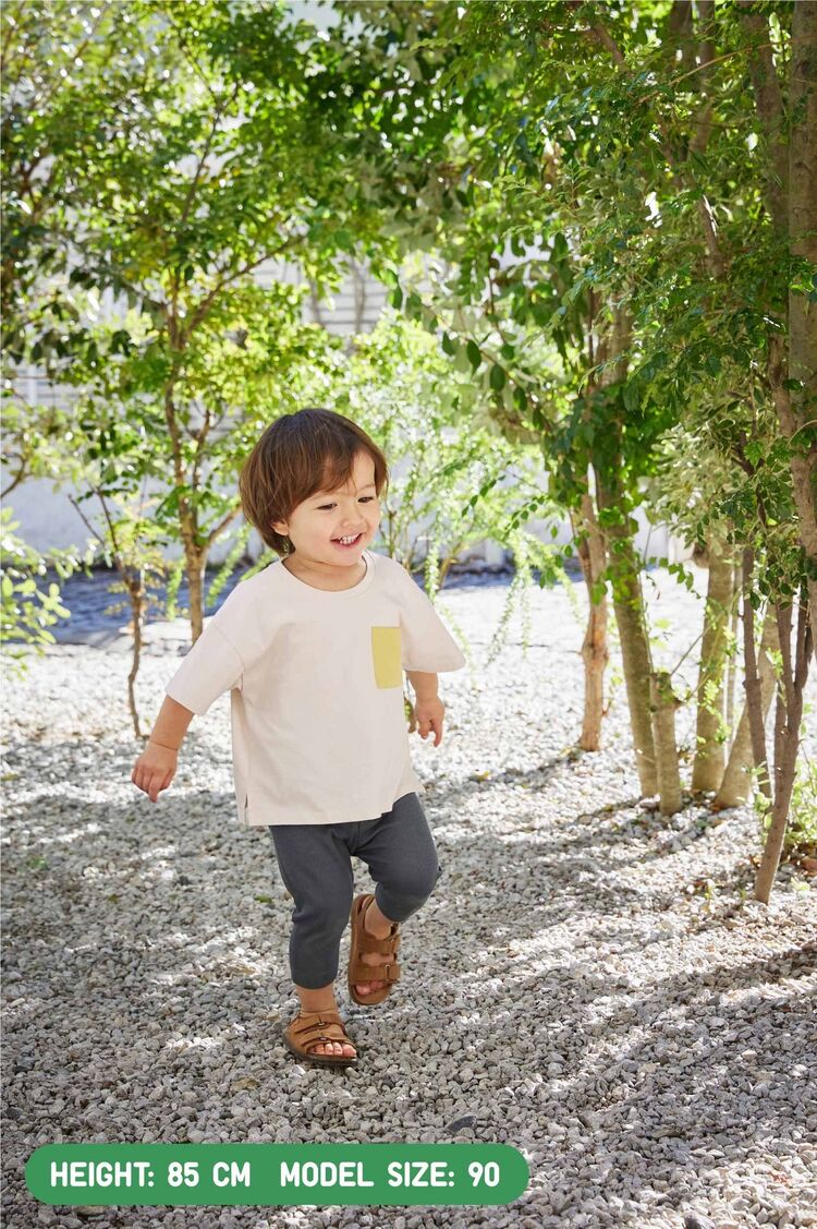 Baby AIRism Leggings and AIRism Pocket Shirt