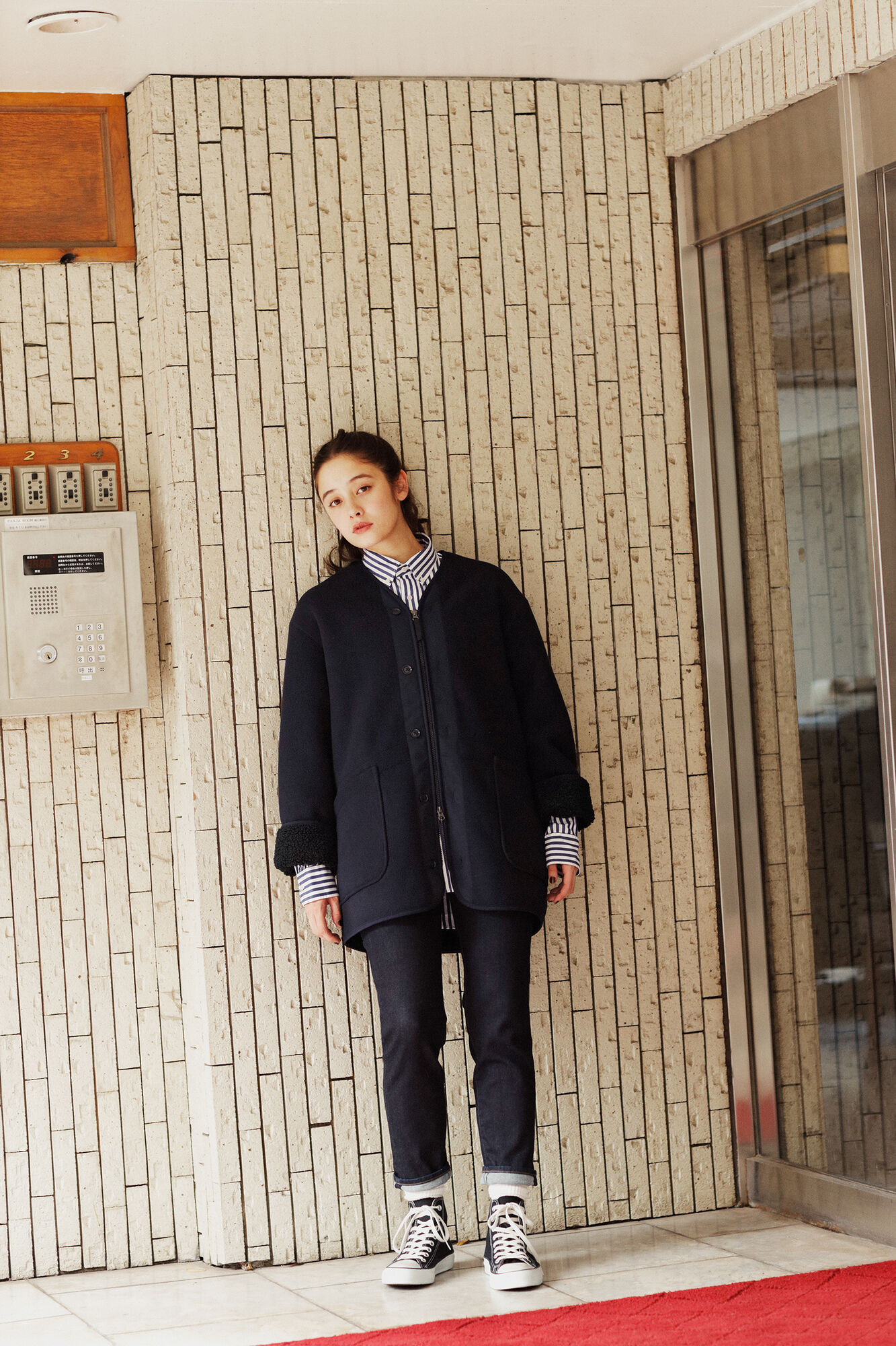 uniqlo collarless jacket