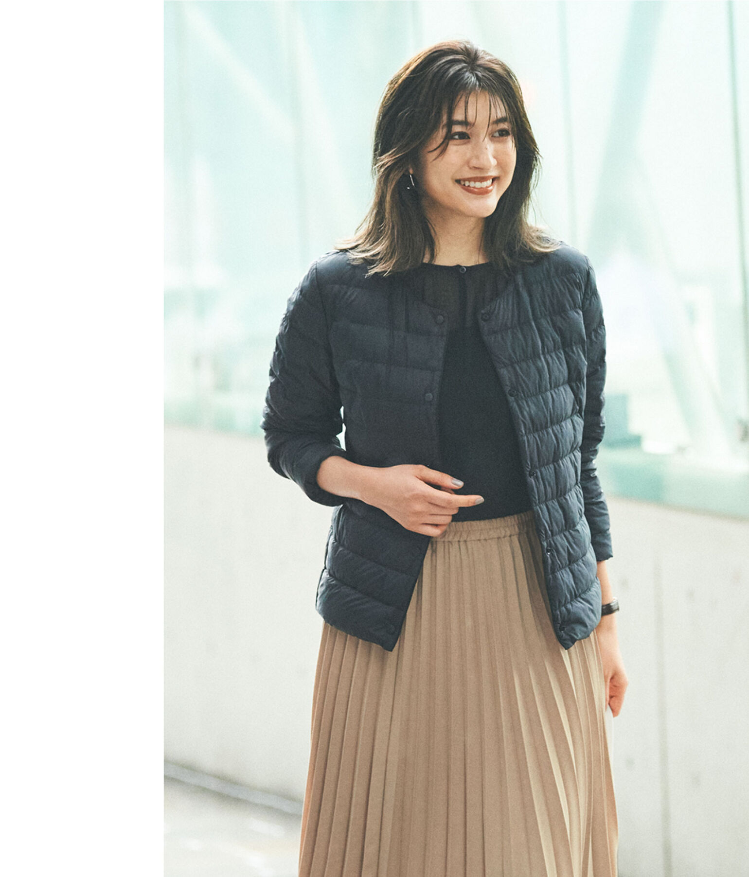 ウルトラライトダウン コンパクトジャケット＆シフォンブラウス＆アコーディオンプリーツ ロングスカート