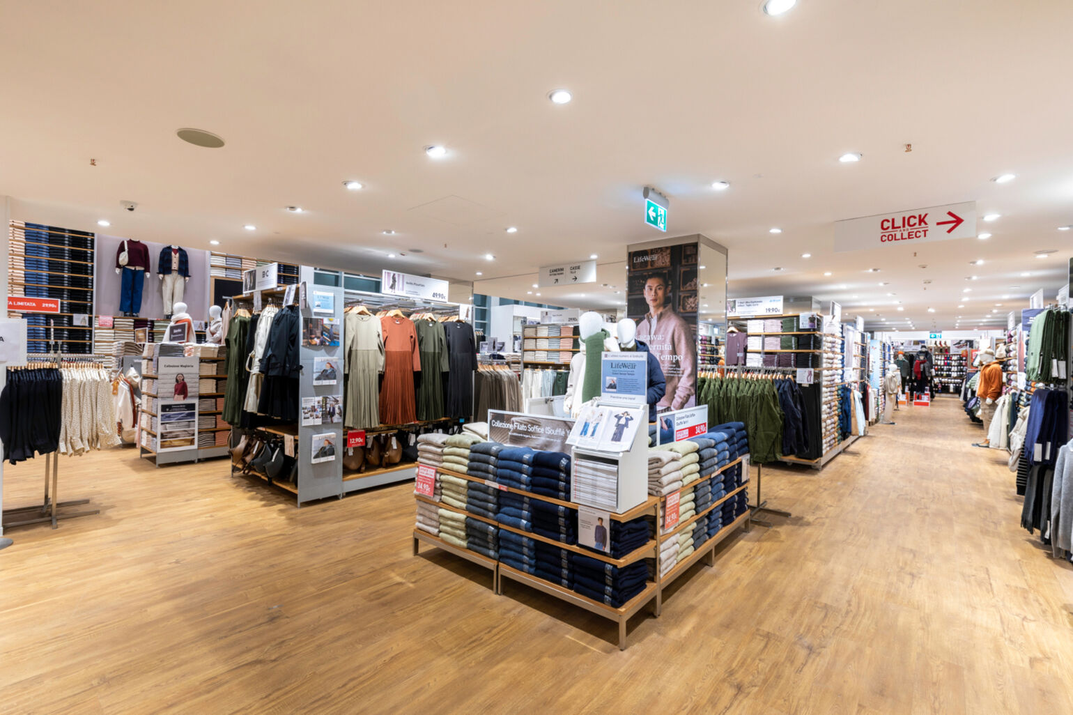  first for UNIQLO Europe: New store opens inside a train station in Rome