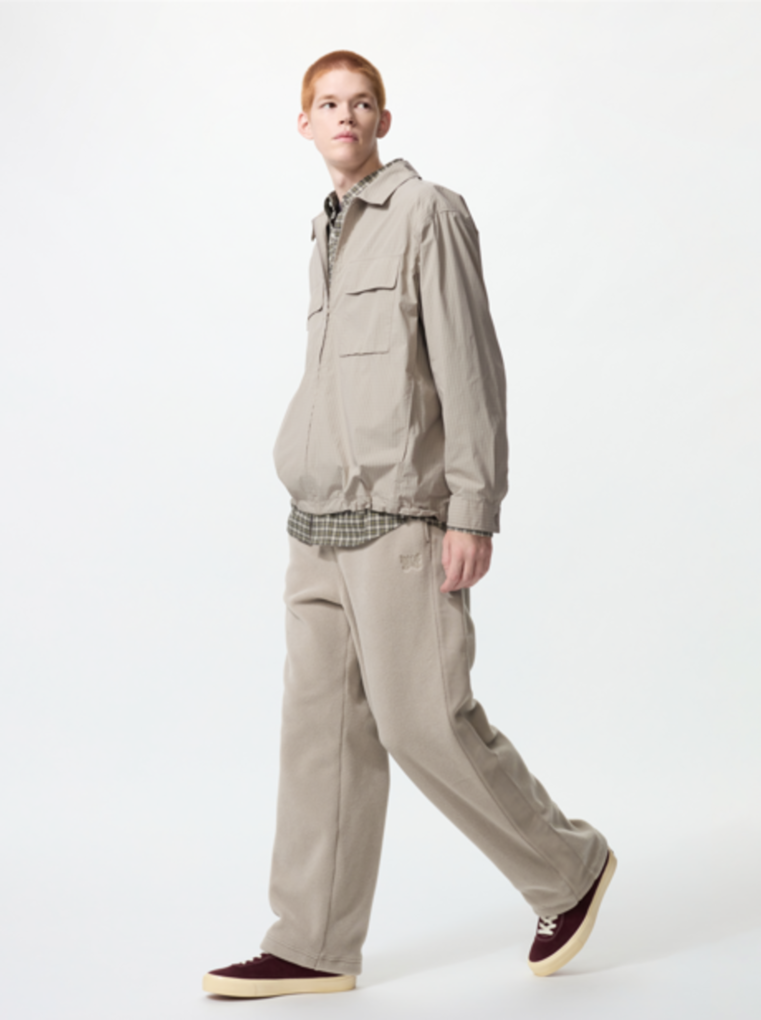 กางเกงวอร์มกันหนาว ผ้าฟลีซ ให้ลุคอบอุ่นธรรมชาติ แต่งง่าย