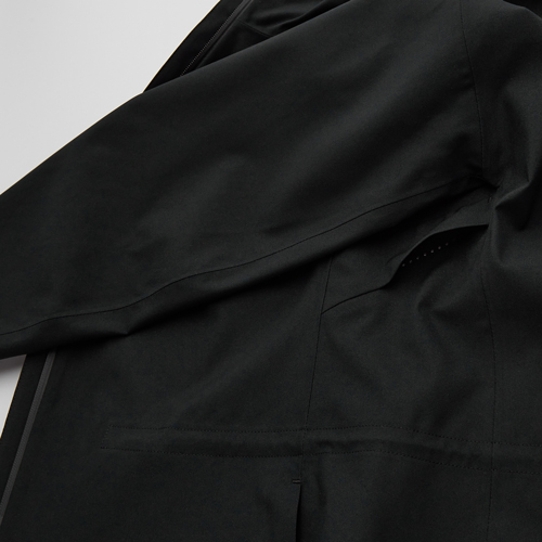 腋下透氣孔設計