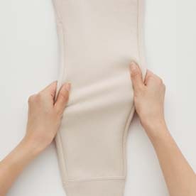 360°彈性及快乾機能，既好活動又舒適無比。