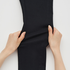 無論跑步、蹲下等各種身體活動皆能輕鬆舒適。好穿易活動的特級彈性材質。