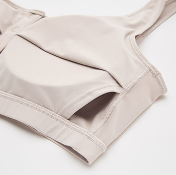 可容納各種形狀襯墊的新款結構，各種尺寸和形狀的胸墊。從上方或下方都能放置各種類胸墊的新構造。