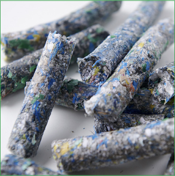 CLOTHING TO FUEL 舊衣轉化成燃料 [RECYCLE 回收再生]