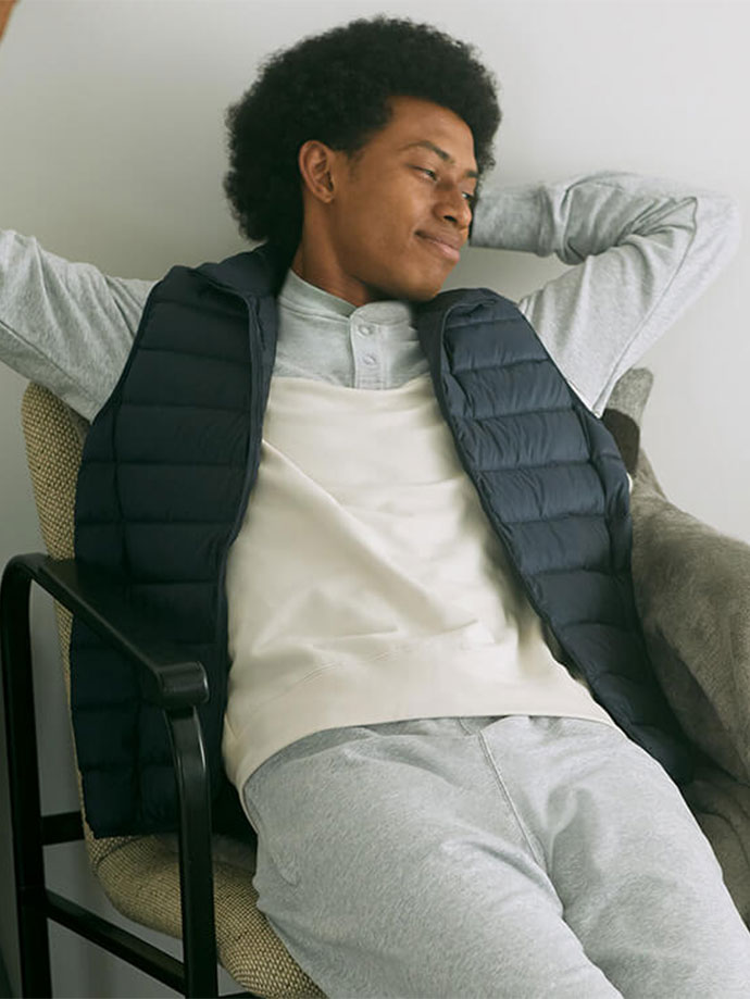 特級極輕羽絨背心