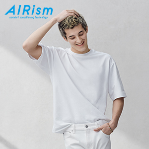 AIRism棉質科技空氣衣系列 以柔滑舒適的 AIRism 物料製成，同時擁有棉質外觀，一整天保持清爽順滑的觸感。