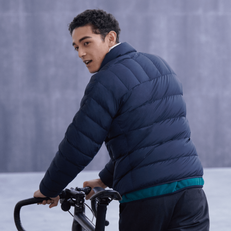 ウルトラライトダウンジャケット（3Ⅾカット）