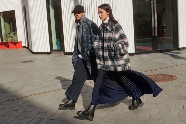 models wearing UNIQLO : C clothing