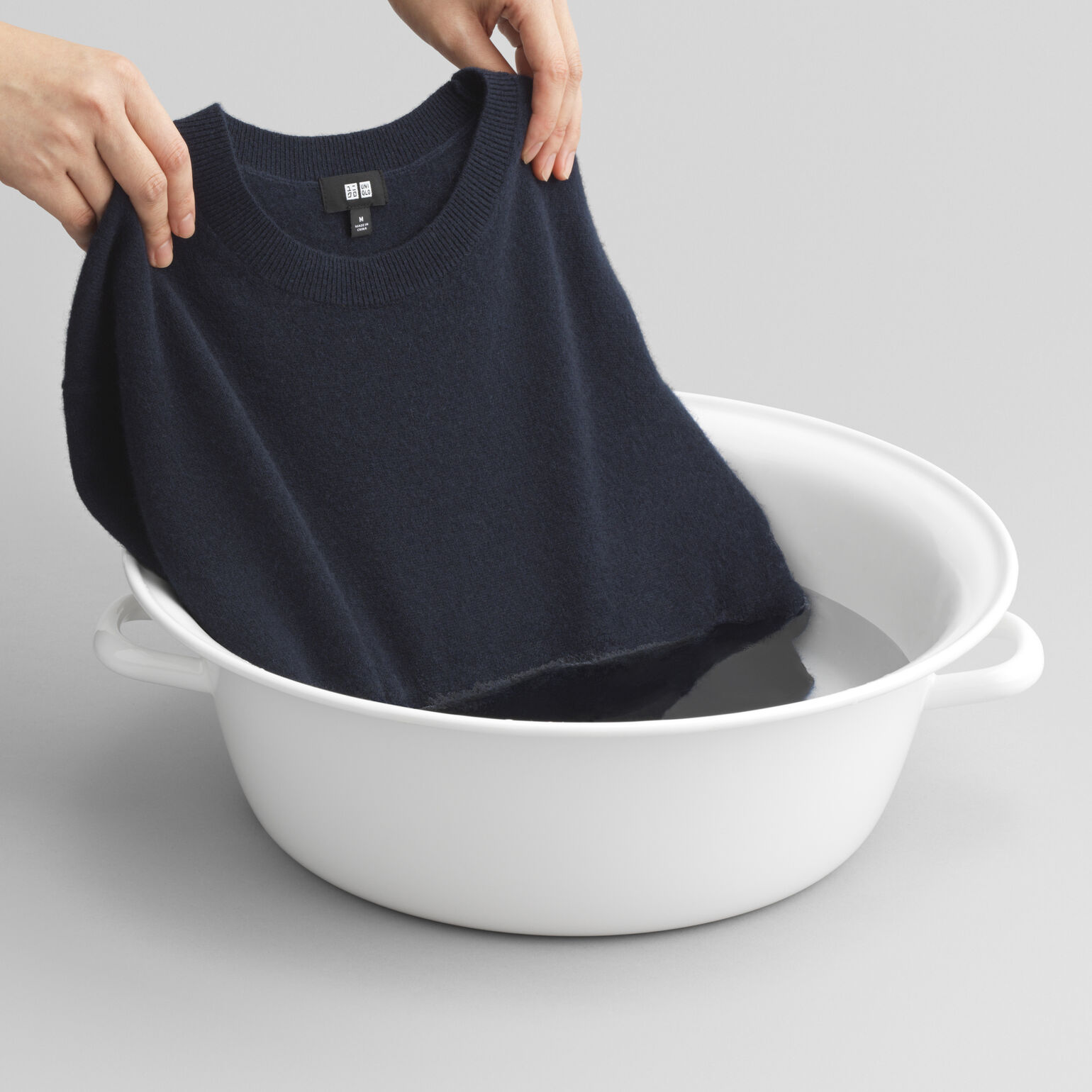 cashmere crew neck jumper
