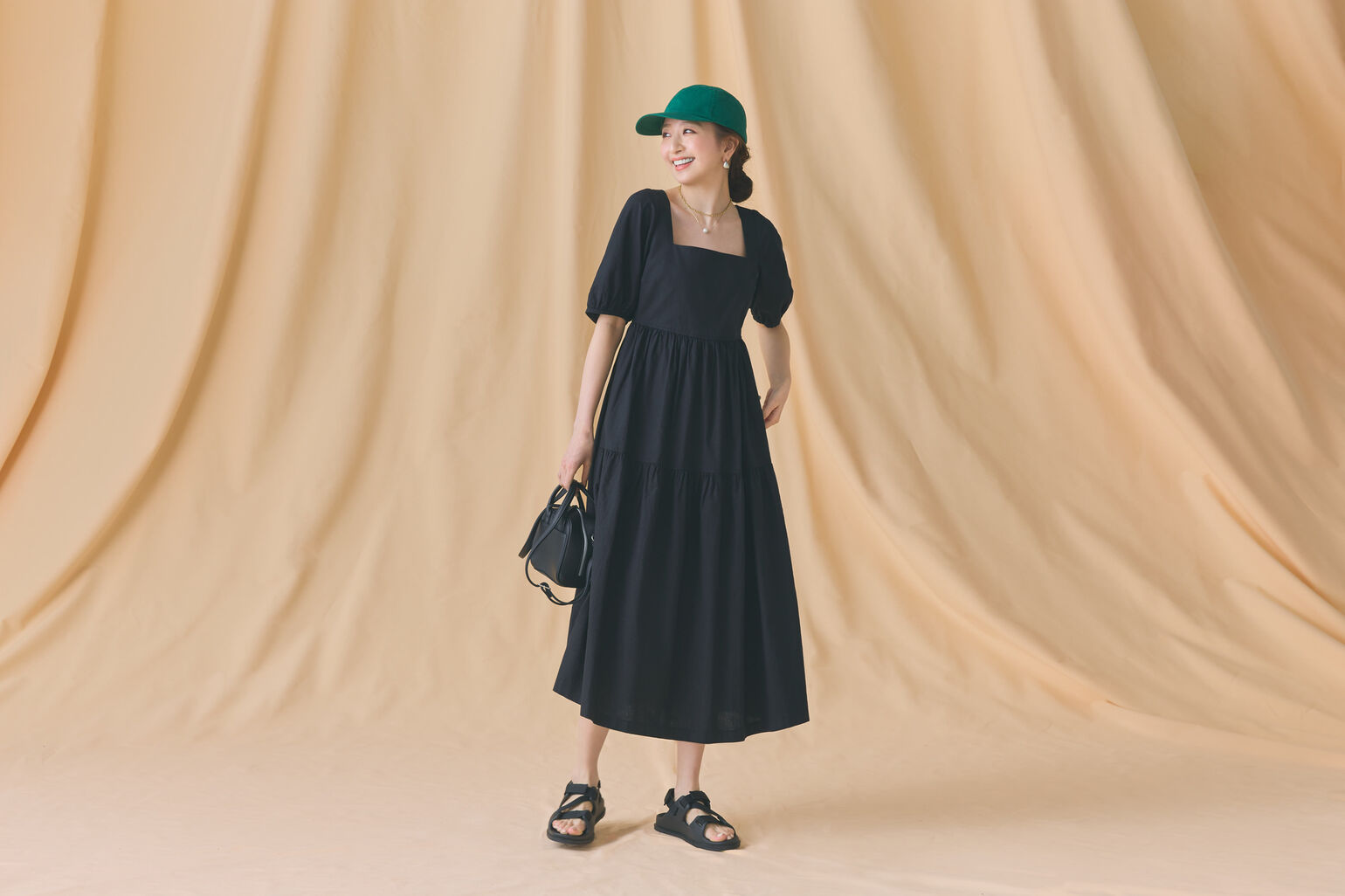 model wearing UNIQLO dress
