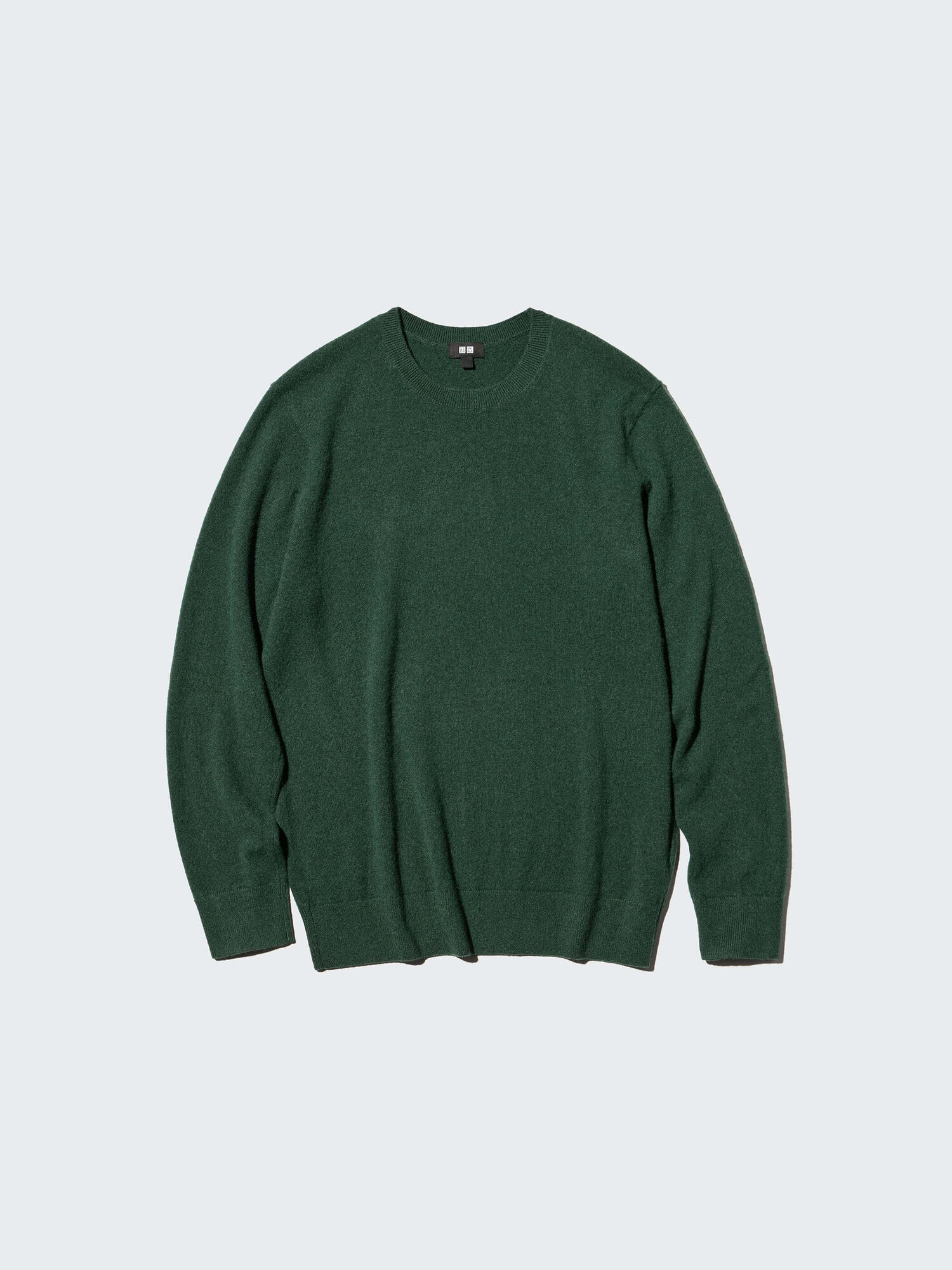 womens crew neck cashmere jumper in calm green