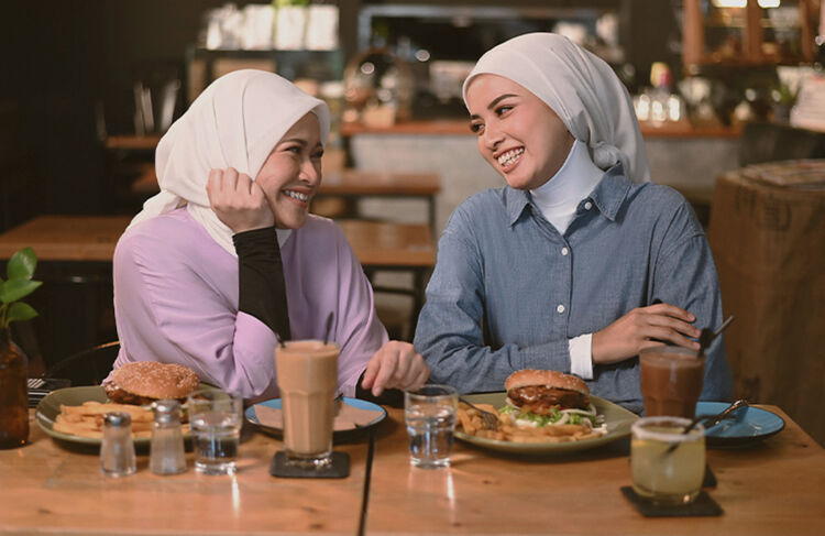 farah and her friend