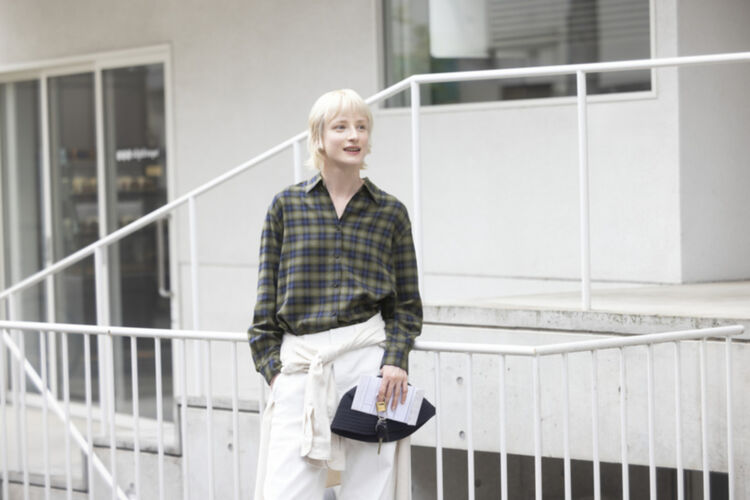 Những kiểu áo sơ mi sang chảnh kẻ caro đẹp