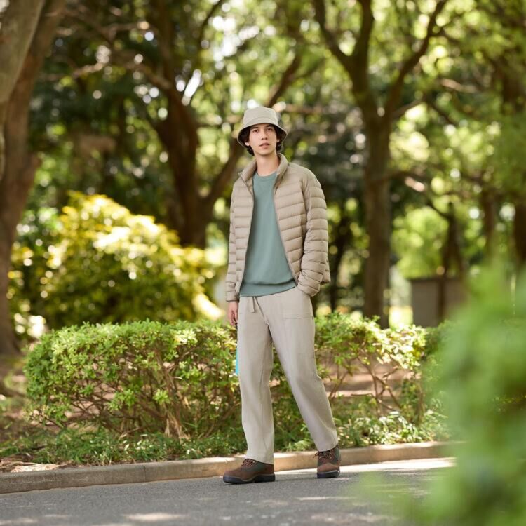 Cách phối đồ với quần ống rộng nam mùa đông giữ ấm mà vẫn sành điệu