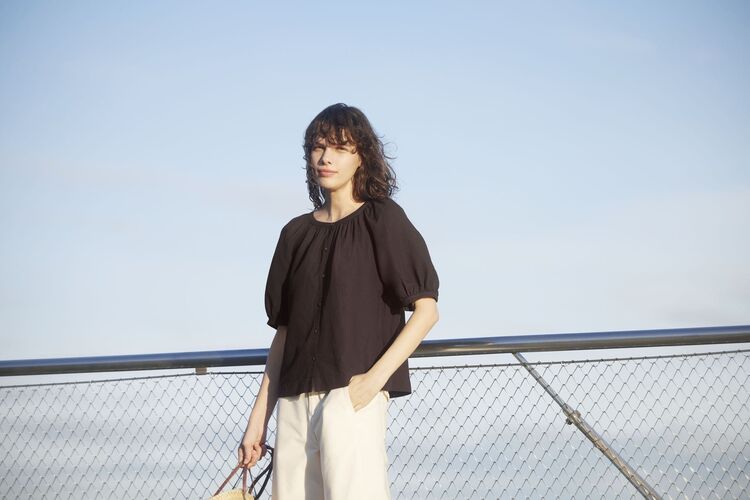 Cách phối đồ nữ điệu đà với áo tay bồng