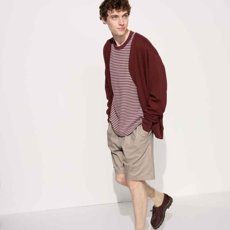 Phối đồ với quần short nam và áo thun tay dài thời trang, thanh lịch