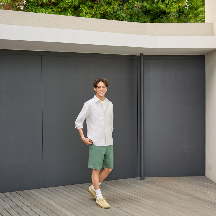 Phối quần short nam với áo sơ mi tay dài đẹp, đậm chất quý ông