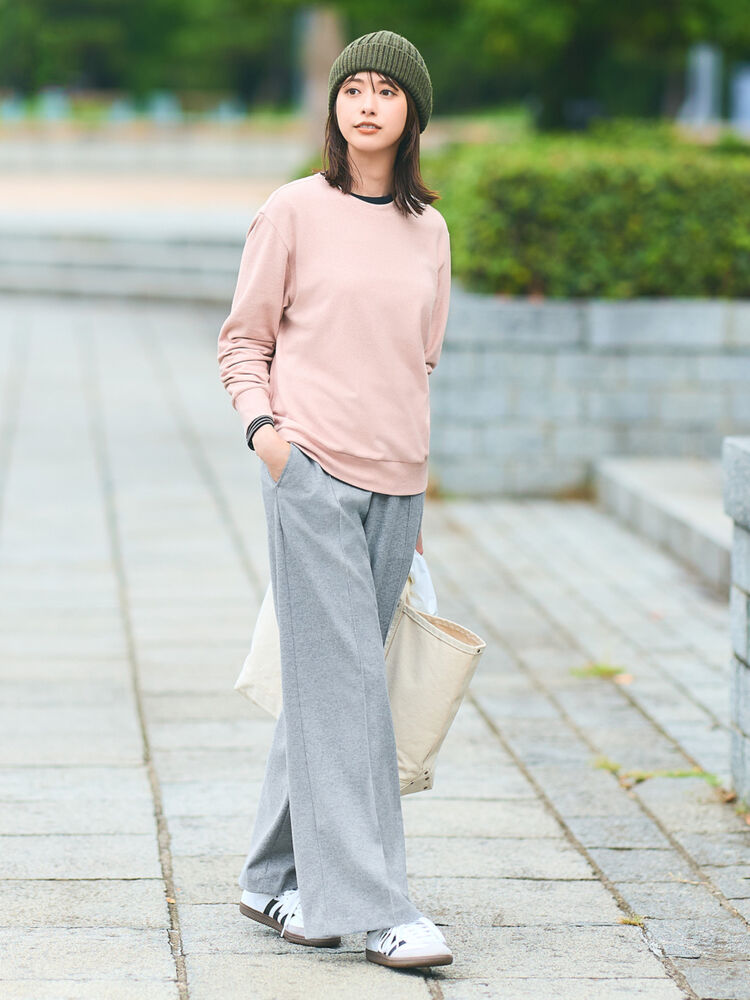 Phối đồ trang phục màu sắc tương phản theo phong cách Basic