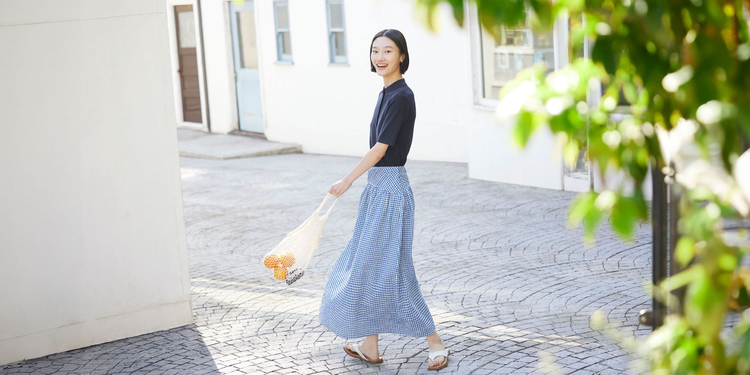 Màu xanh lam mang ý nghĩa là biểu tượng của sự bình yên và tĩnh lặng
