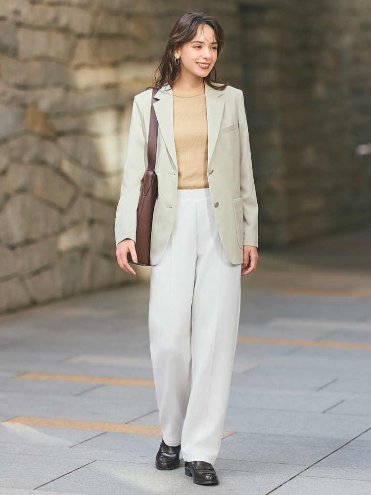 Màu kem sữa mang sắc thái nhẹ nhàng và thanh lịch