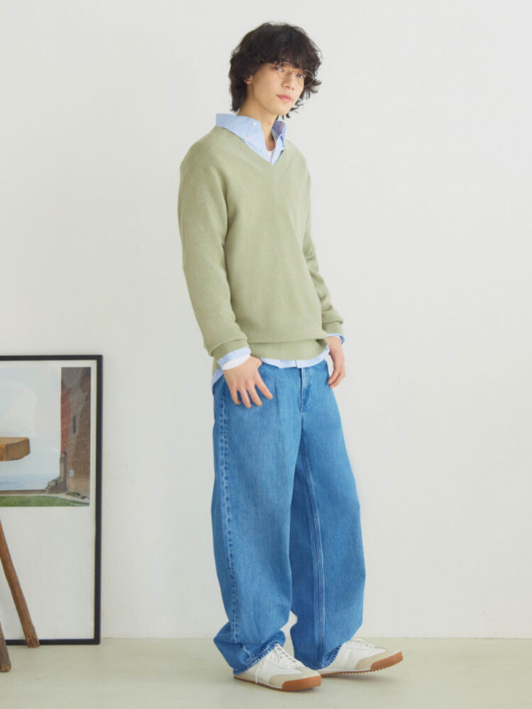 Phối màu xanh dương và màu xanh lá đẹp, lịch thiệp nhưng không kém phần trẻ trung