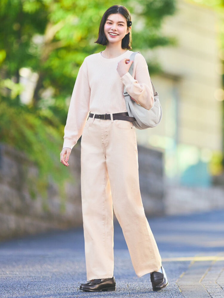 Màu nude được ứng dụng trong ngành thời trang giúp mang lại vẻ thanh lịch