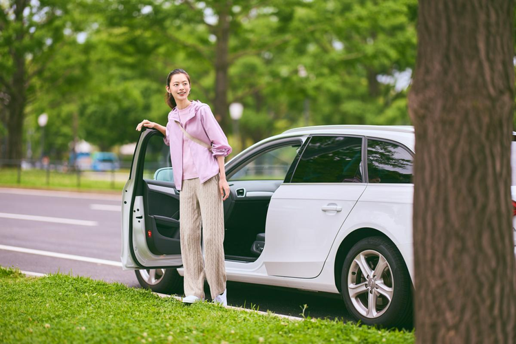 Kết hợp màu hồng cùng các màu pastel tạo sự nhẹ nhàng, nữ tính