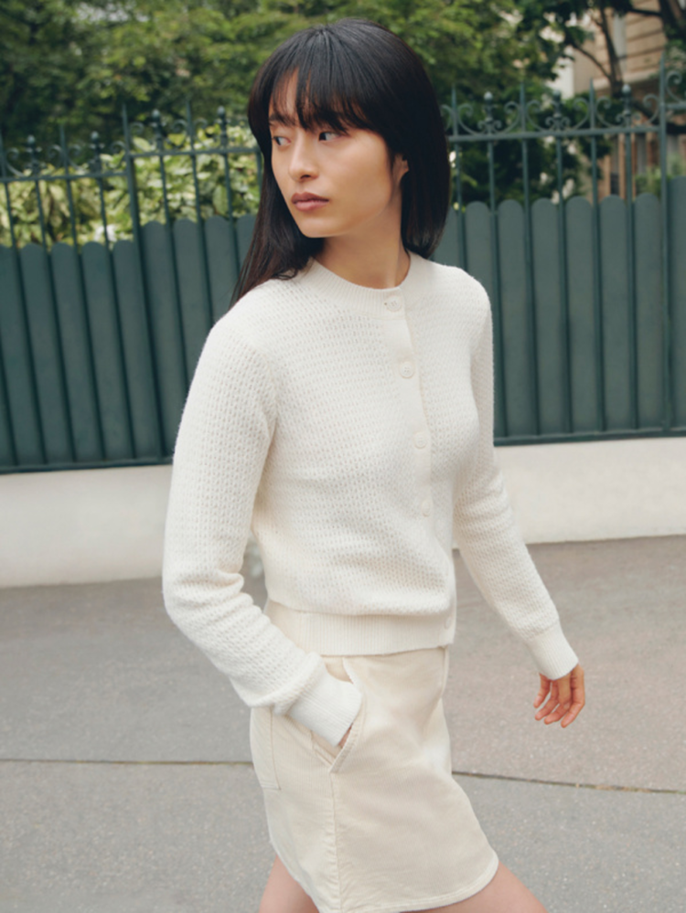 Phong cách Luxury Casual mang lại vẻ ngoài sang trọng, thanh lịch, thoải mái