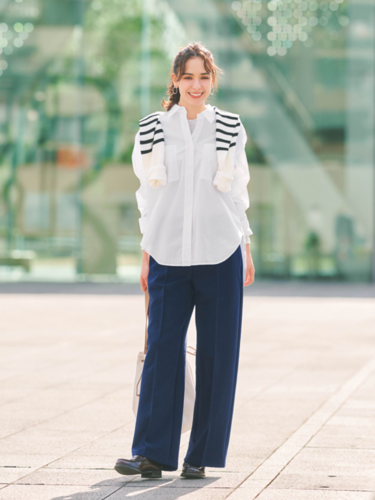 Áo sơ mi trắng nữ Hàn Quốc form rộng đang được nhiều tín đồ thời trang ưa chuộng