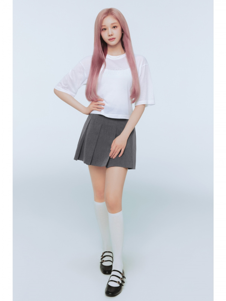 Chân váy tennis giúp phong cách soft girl thêm trẻ trung, nữ tính và năng động