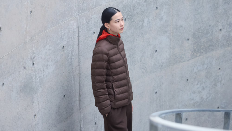 Cần bảo quản áo phao lông vũ đúng cách để không bị vón cục