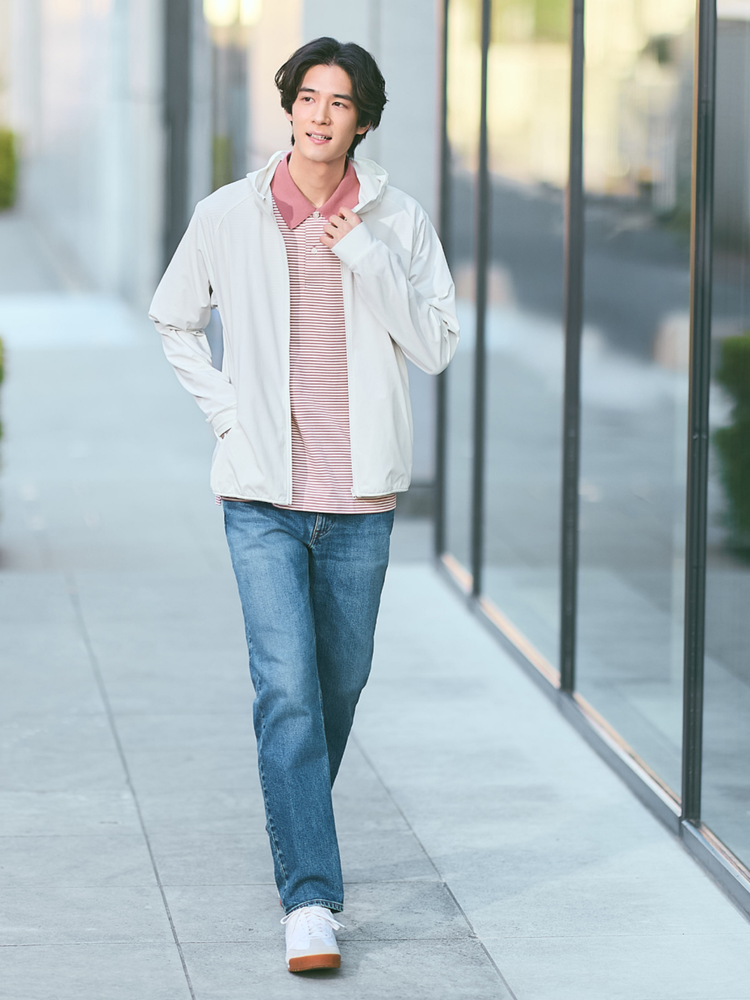 Áo polo nam kết hợp cùng áo khoác ngoài vừa gọn gàng, vừa lịch sự