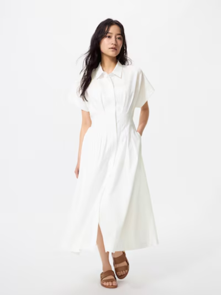 Đầm liền tối giản giúp tổng thể trang phục trở nên tinh tế, hiện đại nhưng vẫn đầy cuốn hút 